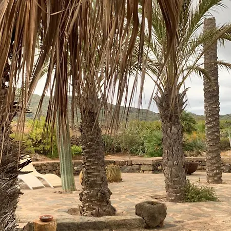 Dammuso Oriente Holiday home