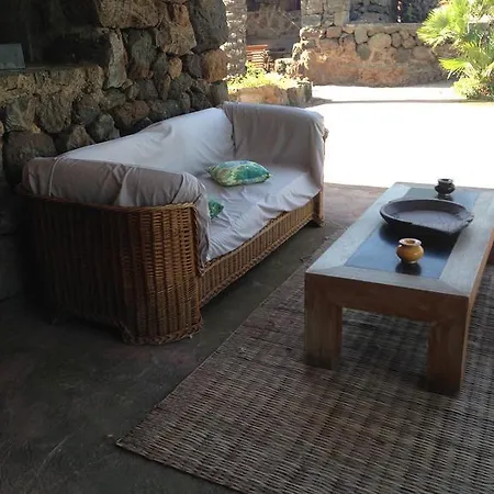 Holiday home Dammuso Oriente