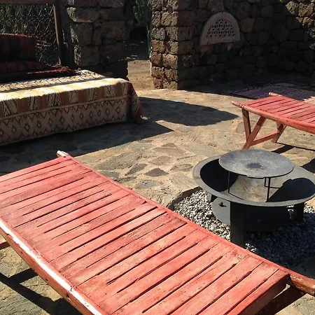 Holiday home Dammuso Oriente Pantelleria