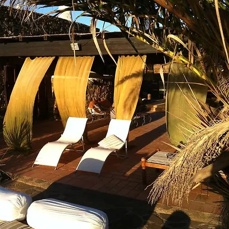 Dammuso Oriente Pantelleria