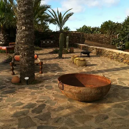 Dammuso Oriente Pantelleria